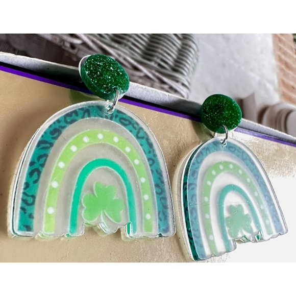 St Patrick's Day Earrings Shamrock Rainbow Shaped Dangle Whimsical New P… - Picture 6 of 12